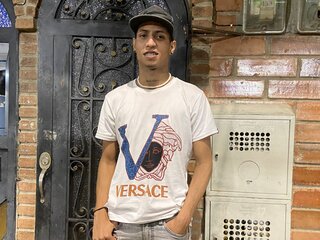 CedricConnor pussy