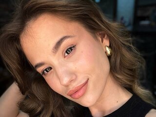 PearlyLominack video